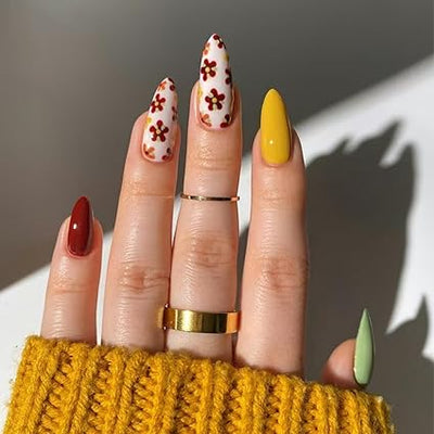 24 Pcs Hott Nails 💅