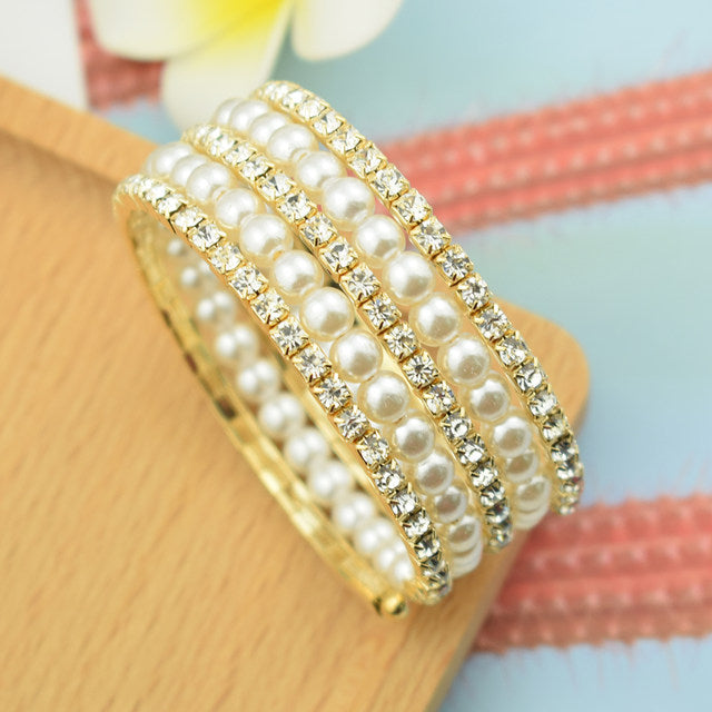 Pearl Bangles For Girls and Women Stylish and Simple Material :White Pearl on metal bangles